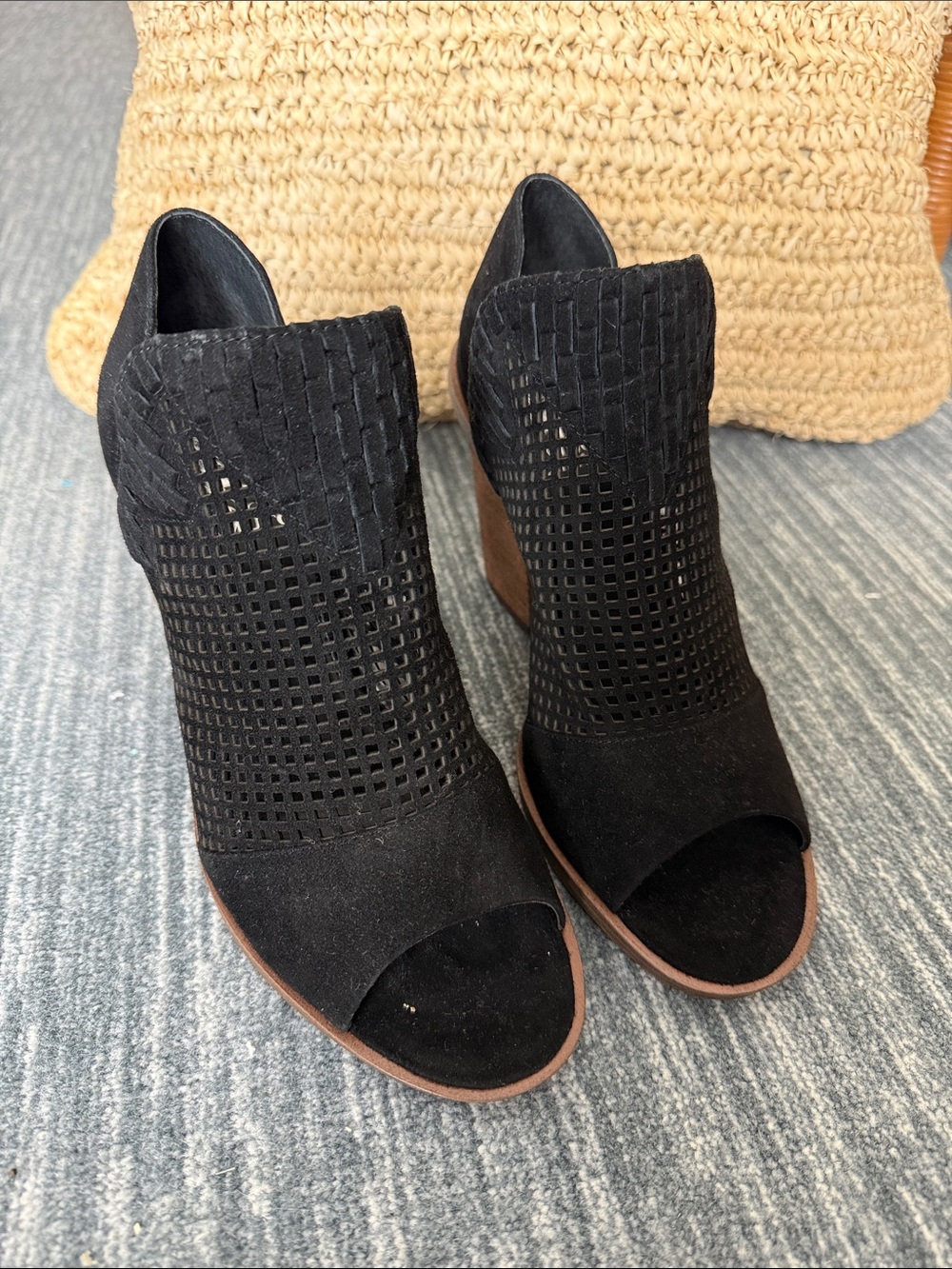 Black Peep-Toe Laser-Cut Suede Wedge Booties